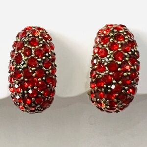 Heidi Daus CLIP 🆕 Siam Red “Hugs” Crystals earrings
